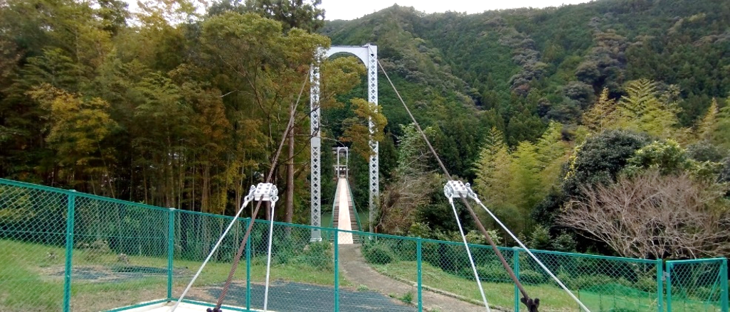 工事後のアンカー部（右岸）