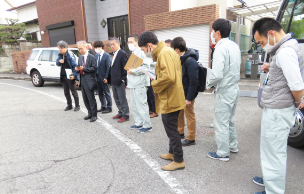 ハンズオン支援事業とは