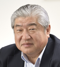 植野 芳彦 氏