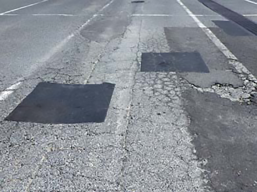 貼付け型補修材『PMR99+』