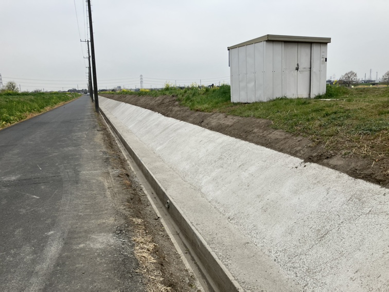 リサイクル防草材『はえん草(ぞ)』